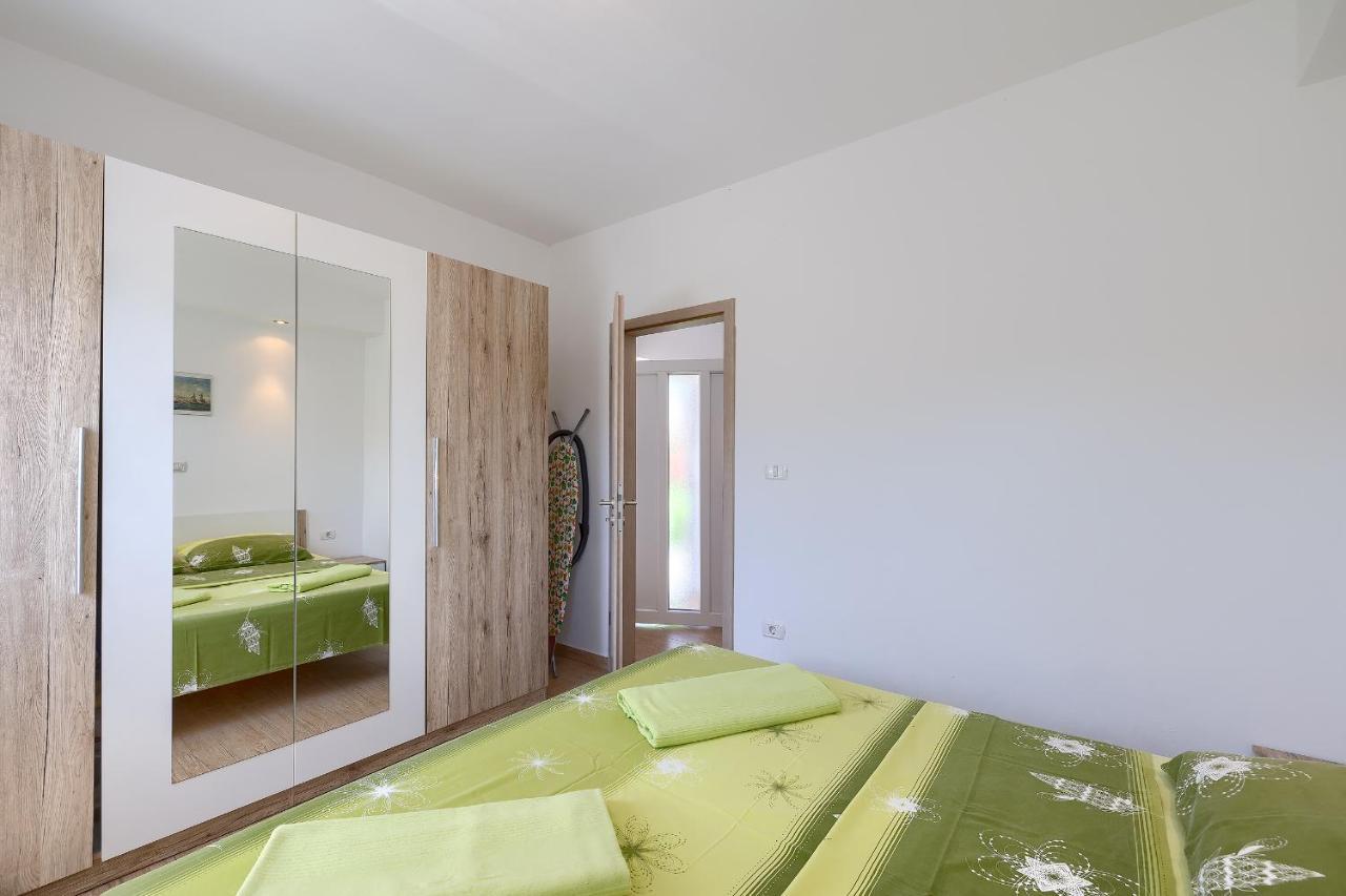Apartman Mishel 2 Fažana Exterior foto